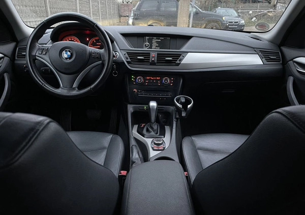 BMW X1 cena 43900 przebieg: 229000, rok produkcji 2011 z Koszalin małe 466